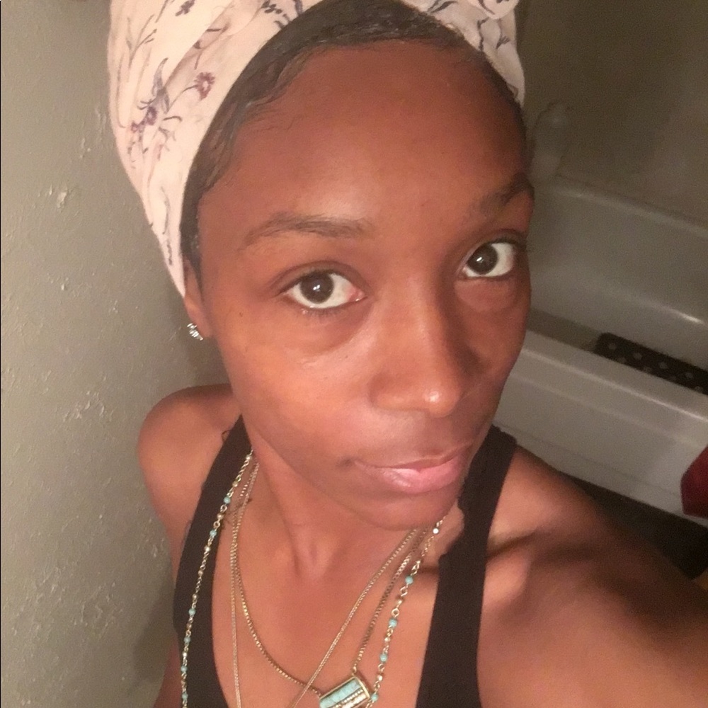 Meet your Posher, Tiffany